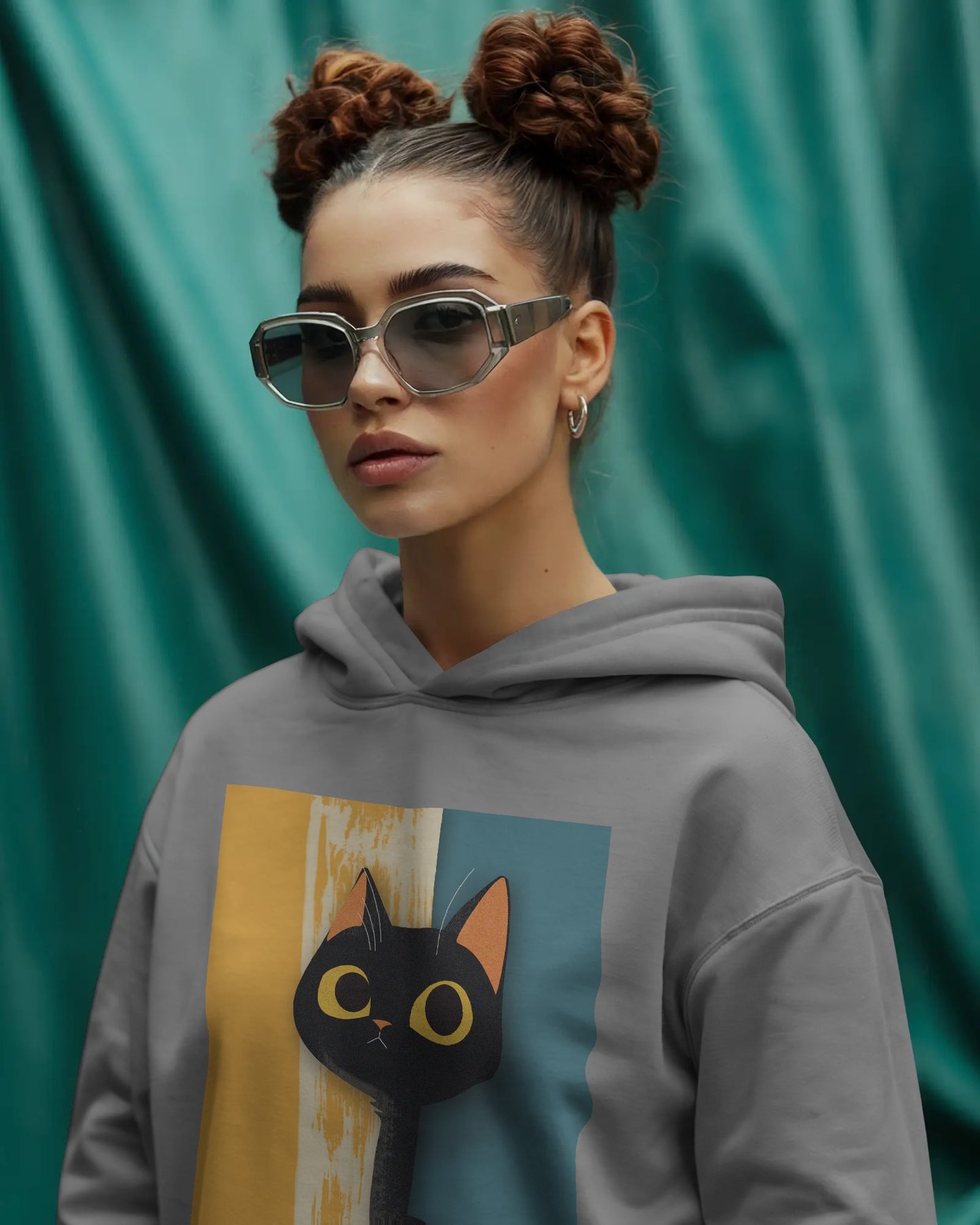 Osirius Midnight 'Curiosity Hoodie' – Black Cat Graphic